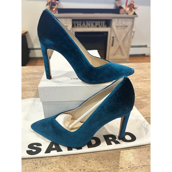 NEW Sandro Daphnée Velvet Courts in Turquoise size 36 - Picture 3 of 8